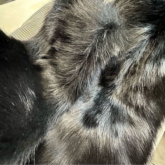 Ralph Lauren Collection Ebony Lamb Shearling Pull Thru Collar - Picture 10 of 16